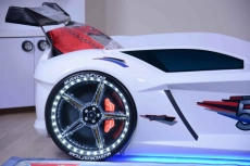 Ліжко машина MUSVENUS Jaguar Speedy boy white MAXI - підсвічування фар, коліс, дна, звук, пульт